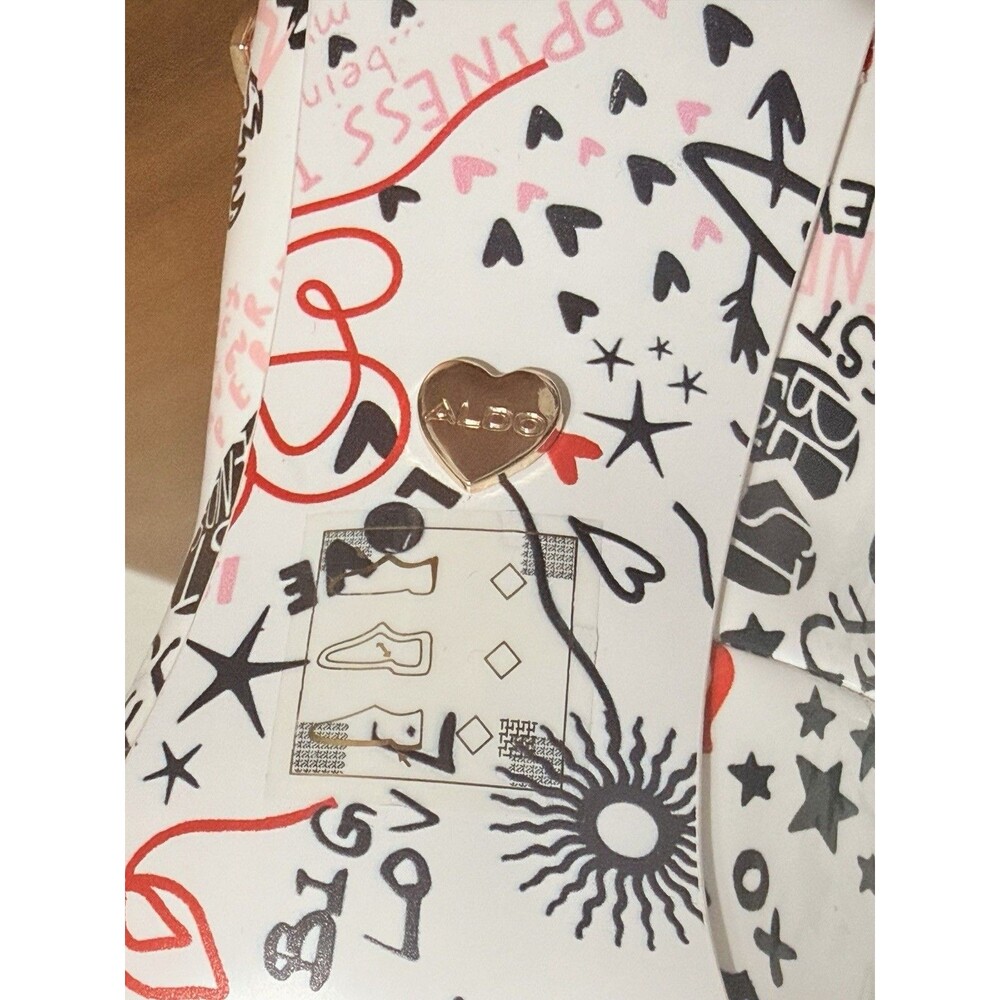 ALDO Stessy 2.0 Graffiti Love Heart Print Stiletto Pumps Heels Women Size 8 US - Picture 8 of 10